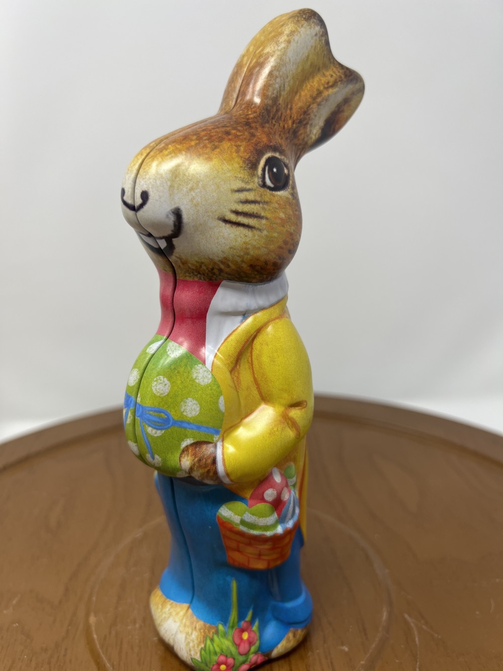 Vtg Easter Bunny Canister