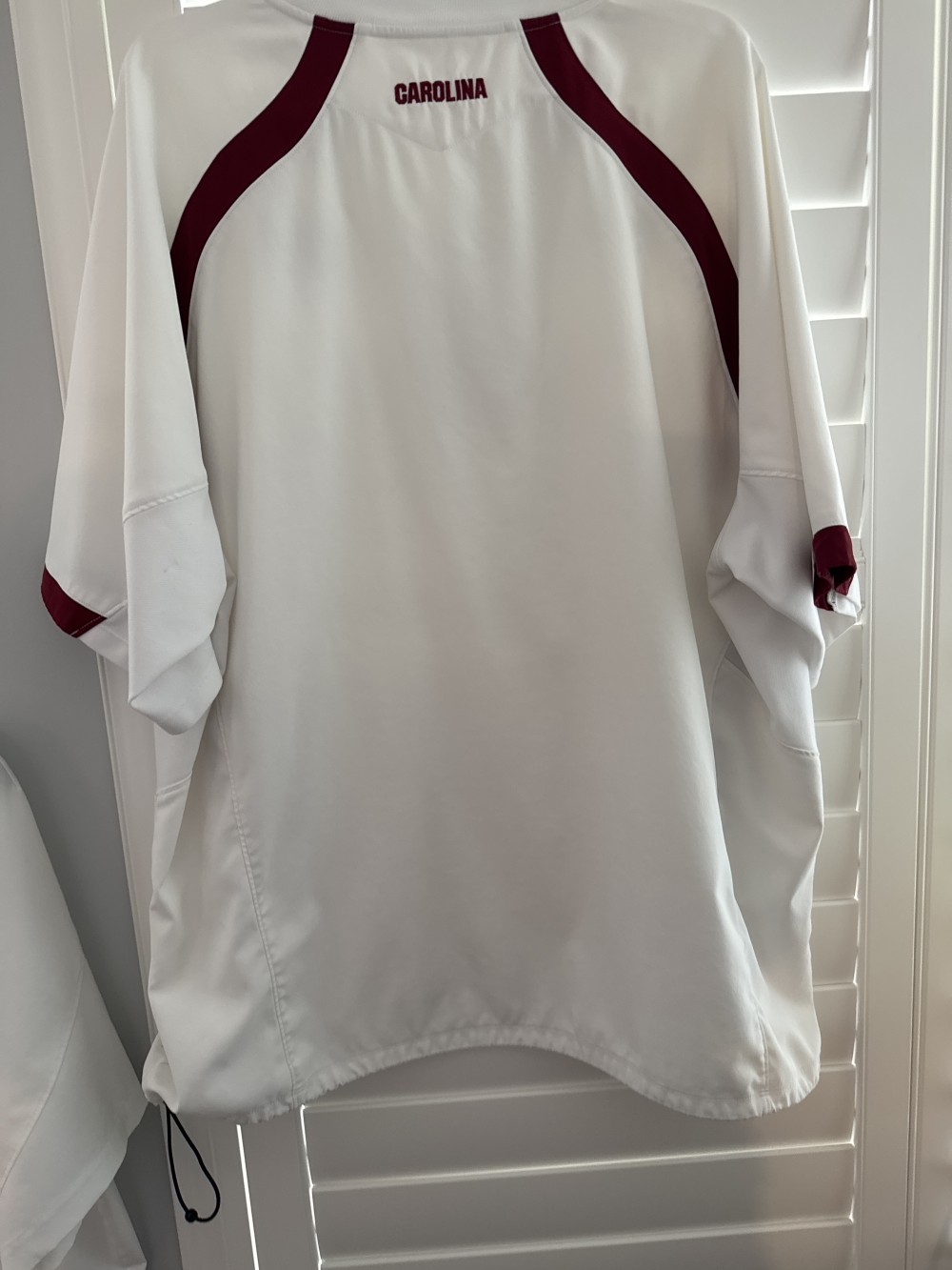 UNDER ARMOUR QUARTER ZIP, MENS XL WHITE TOP