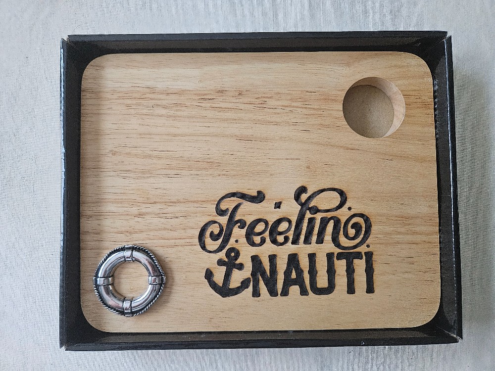 Nauti cutting board