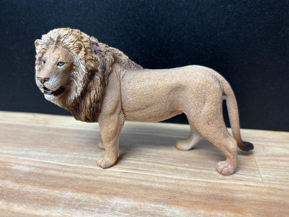 Schleich Male Lion Figurine 2007 Retired 14373 African Wildlife Animal