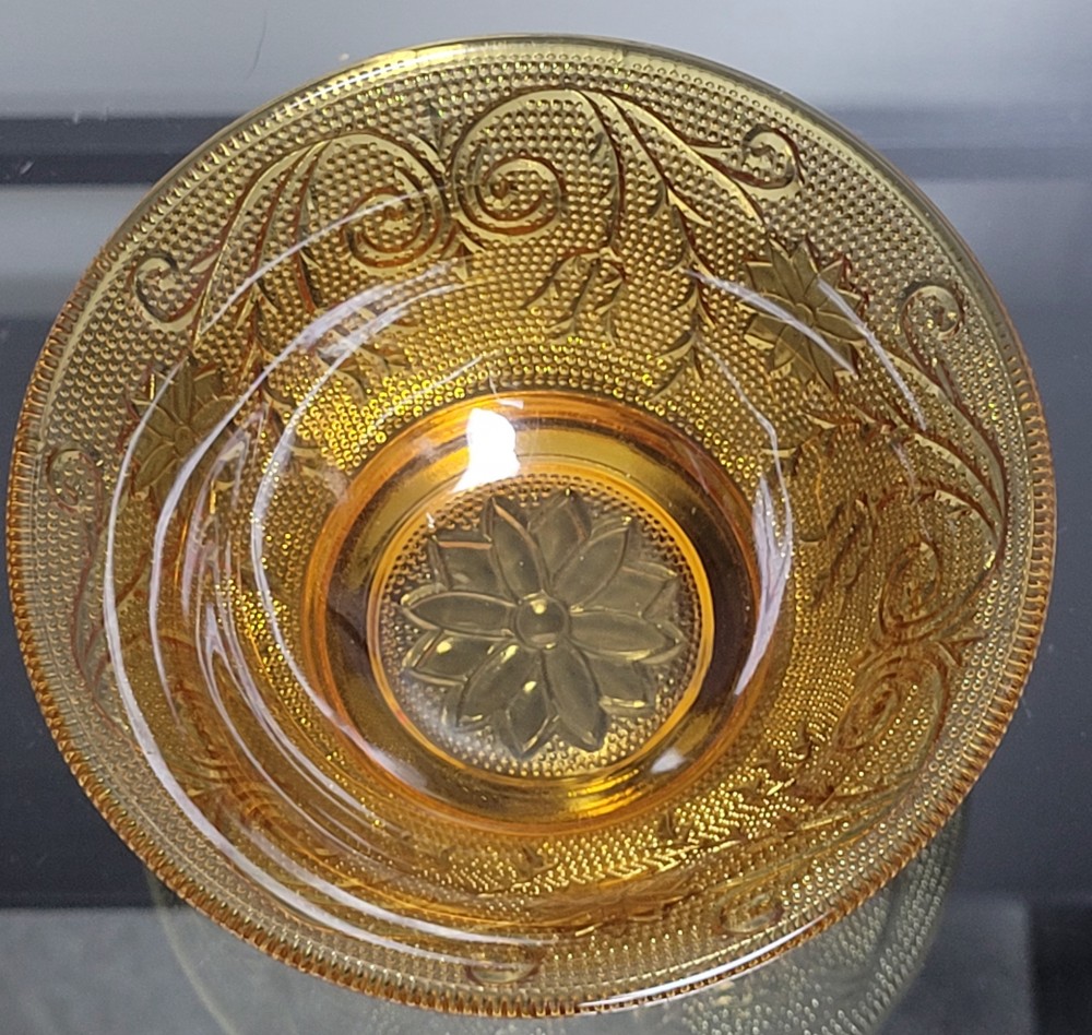 VTG Indiana Glass Tiara Sandwich dessert bowl amber