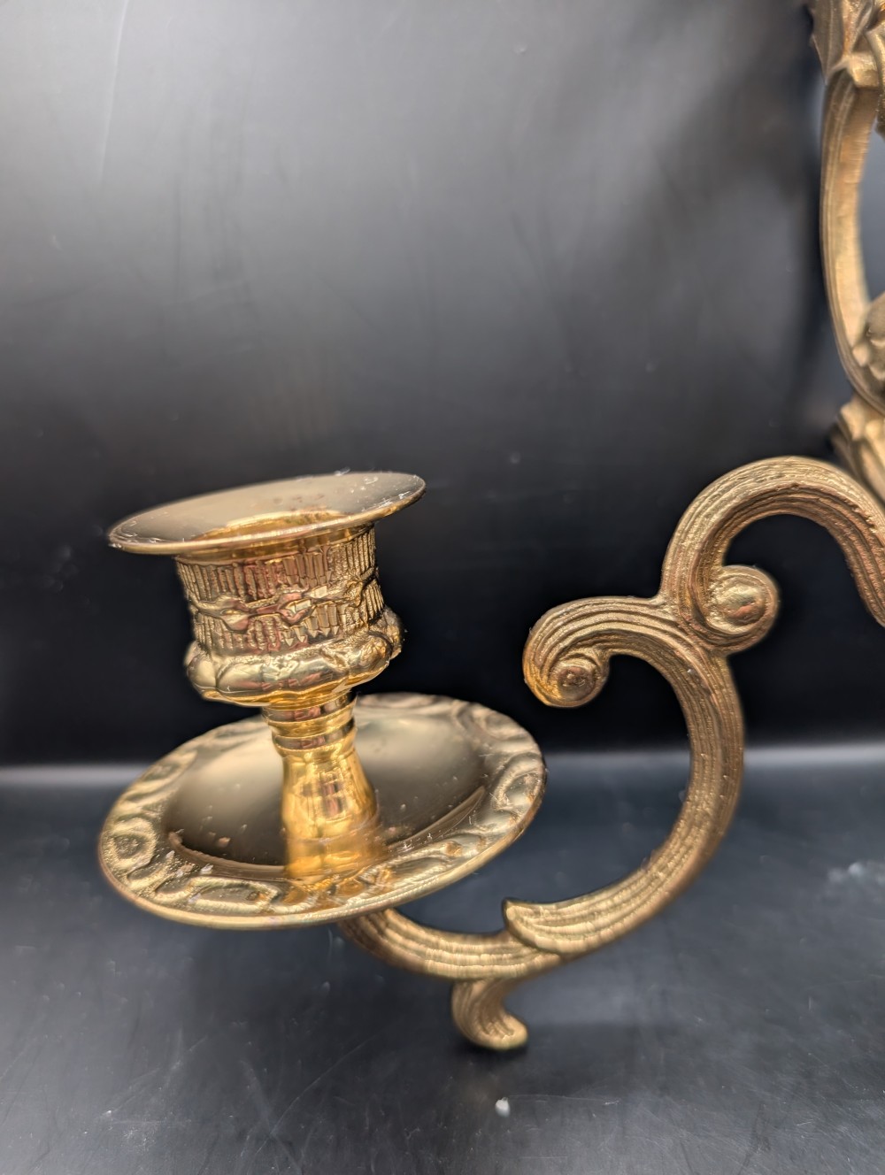 Vintage Hollywood Regency Brass wall sconces s/2