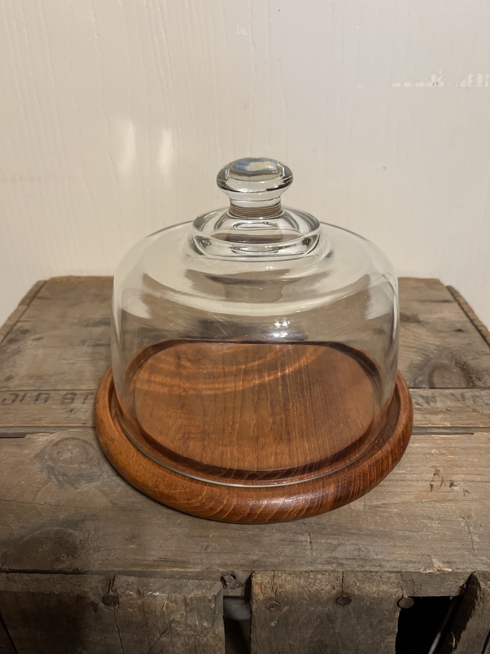 Vtg cheese board with glass cloche