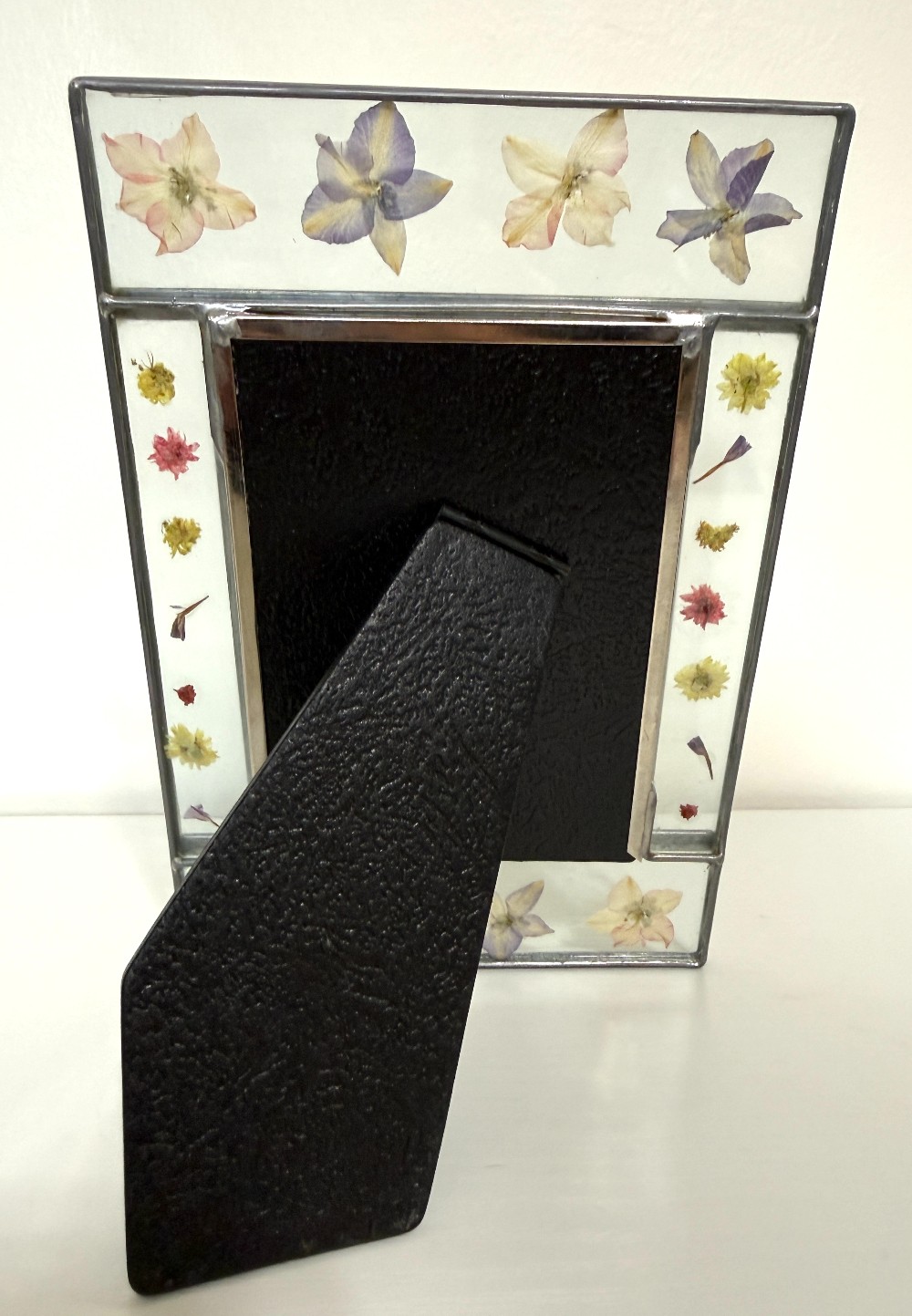 Pressed flower photo frame