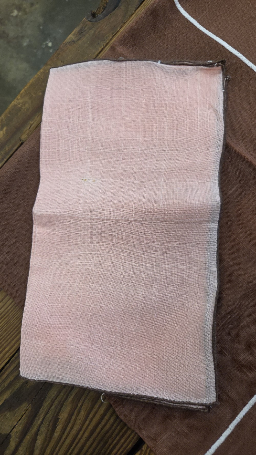 LN-860 brown & pink tablecloth set