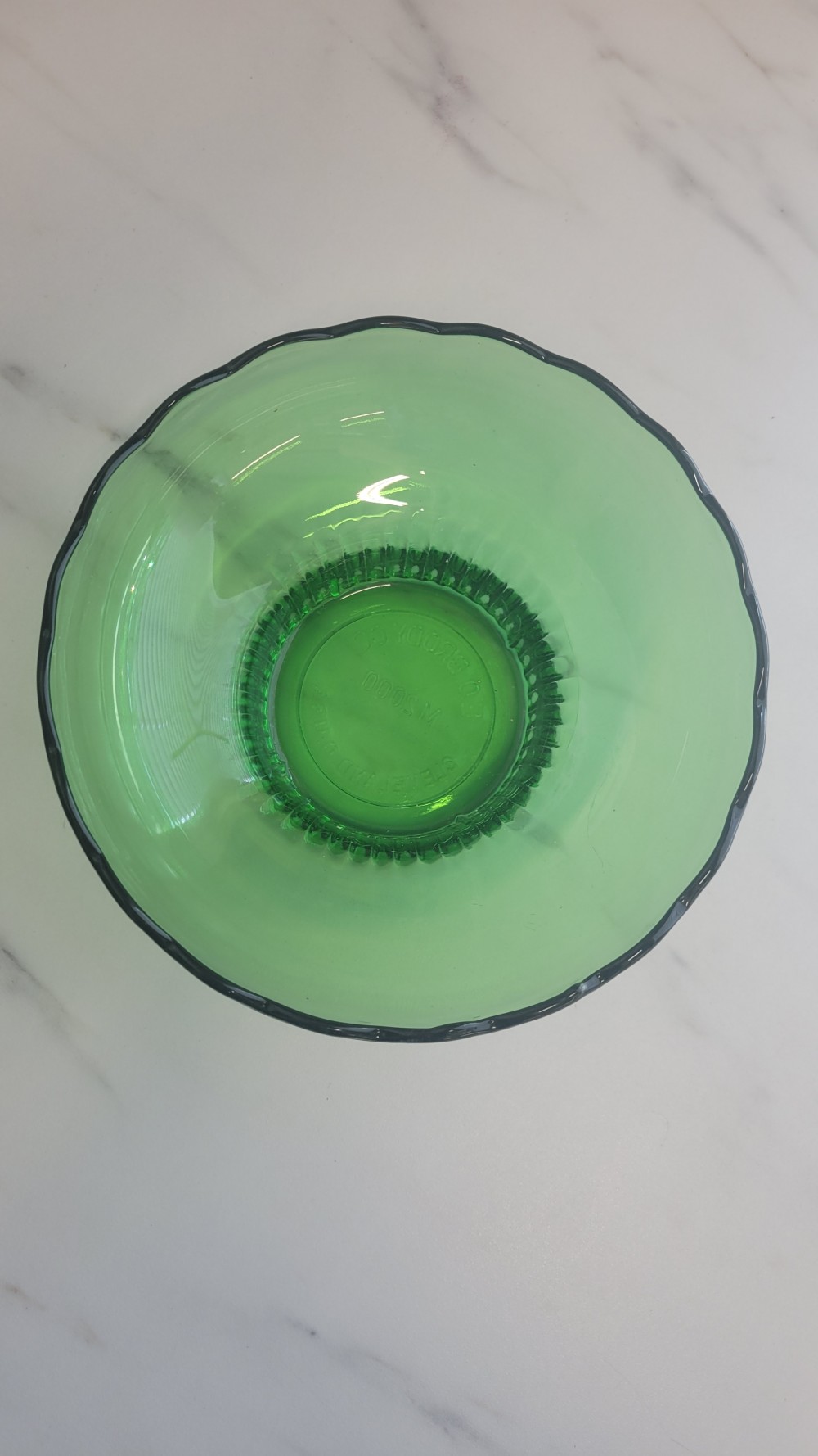 Green Ruffle Edge Pedestal Bowl