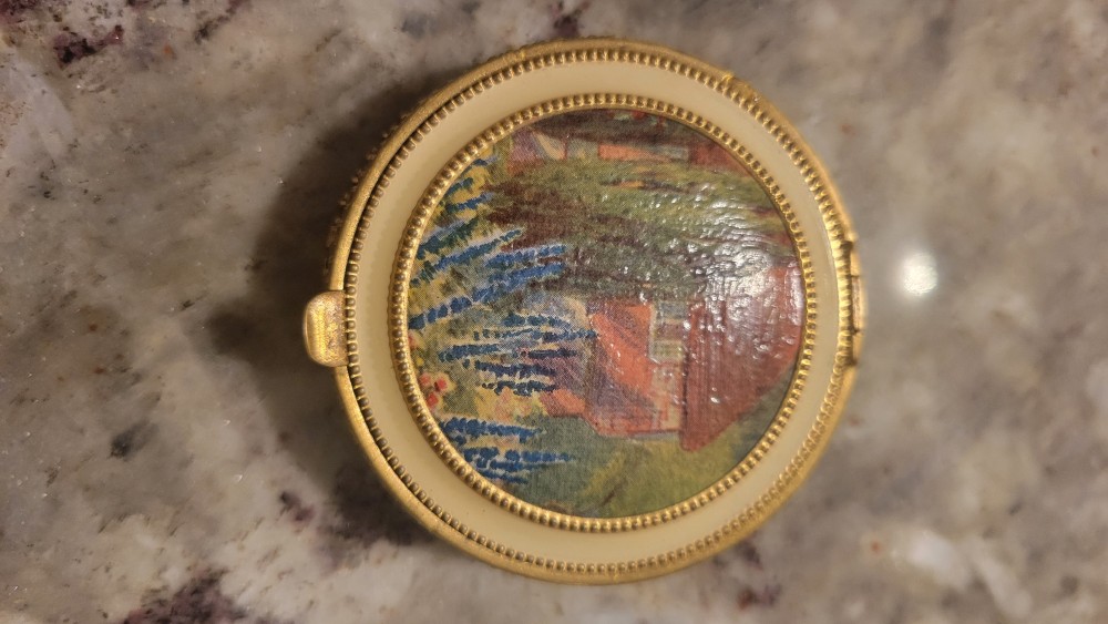 Vintage Powder Compact