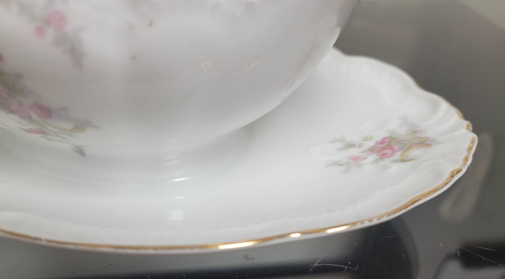 VTG ZS and Co Orleans gravy boat pink roses