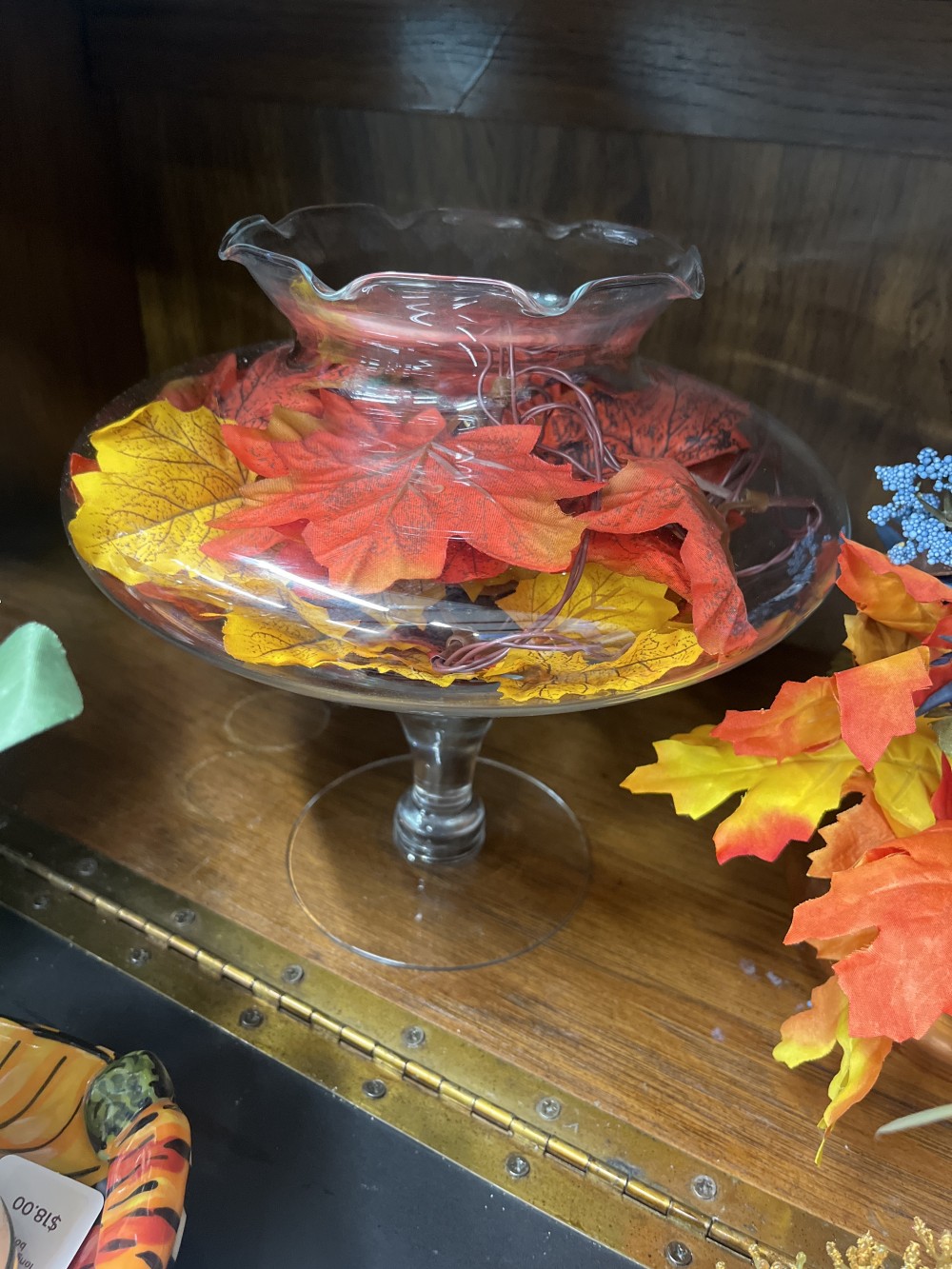 Decorative glass dish and fall leafs