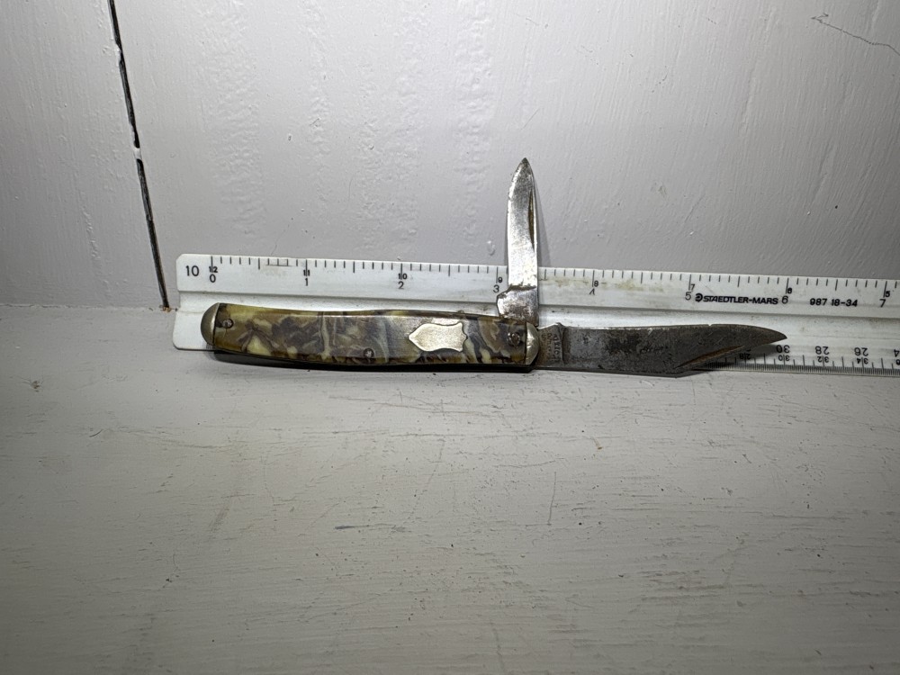 Winchester 2 Blade Knife As-is