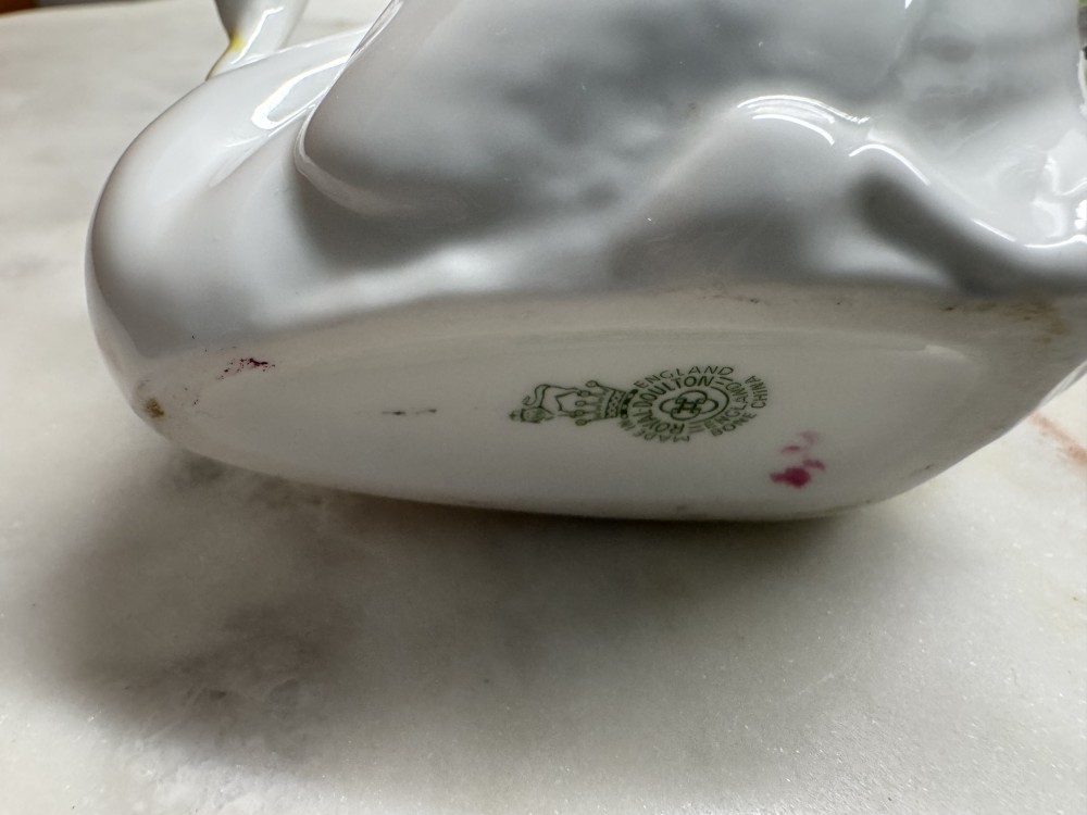SWAN POSEY BOWL, ROYAL DOULTON, VINTAGE