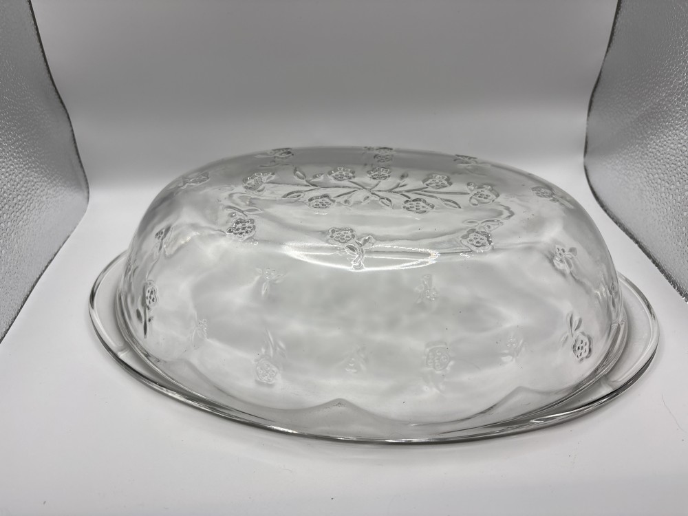 Anchor Hocking Clear Covered Casserole 