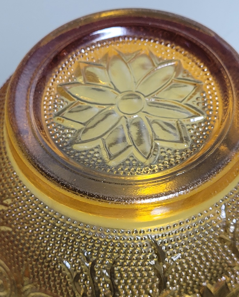 VTG Indiana Glass Tiara Sandwich dessert bowl amber