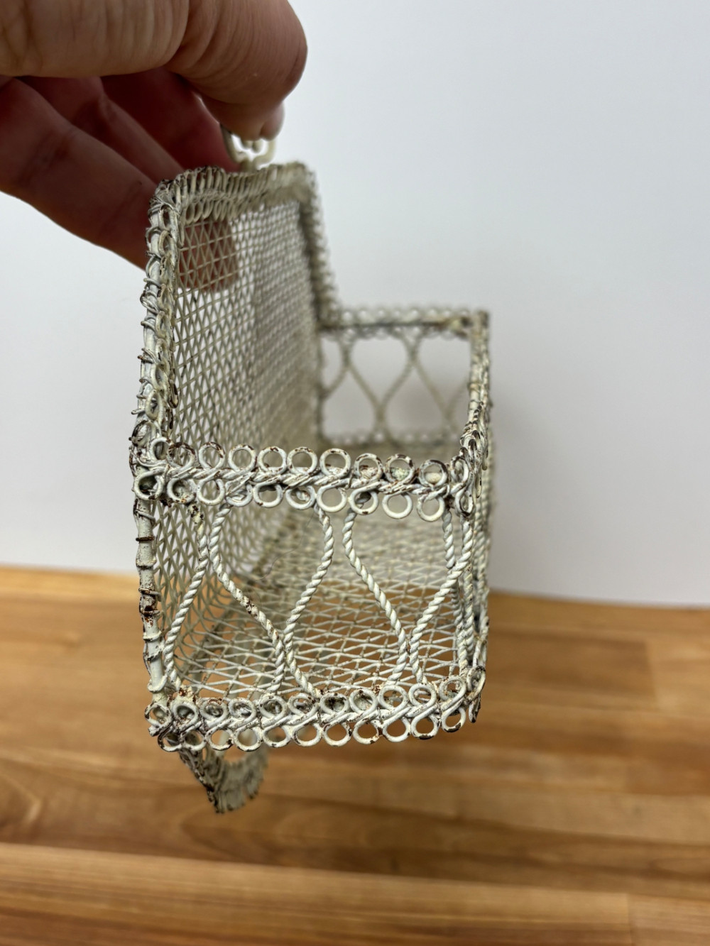 Anthropologie White Metal Wire Wall Shelf Ornate Scrollwork Shabby Chic Decor