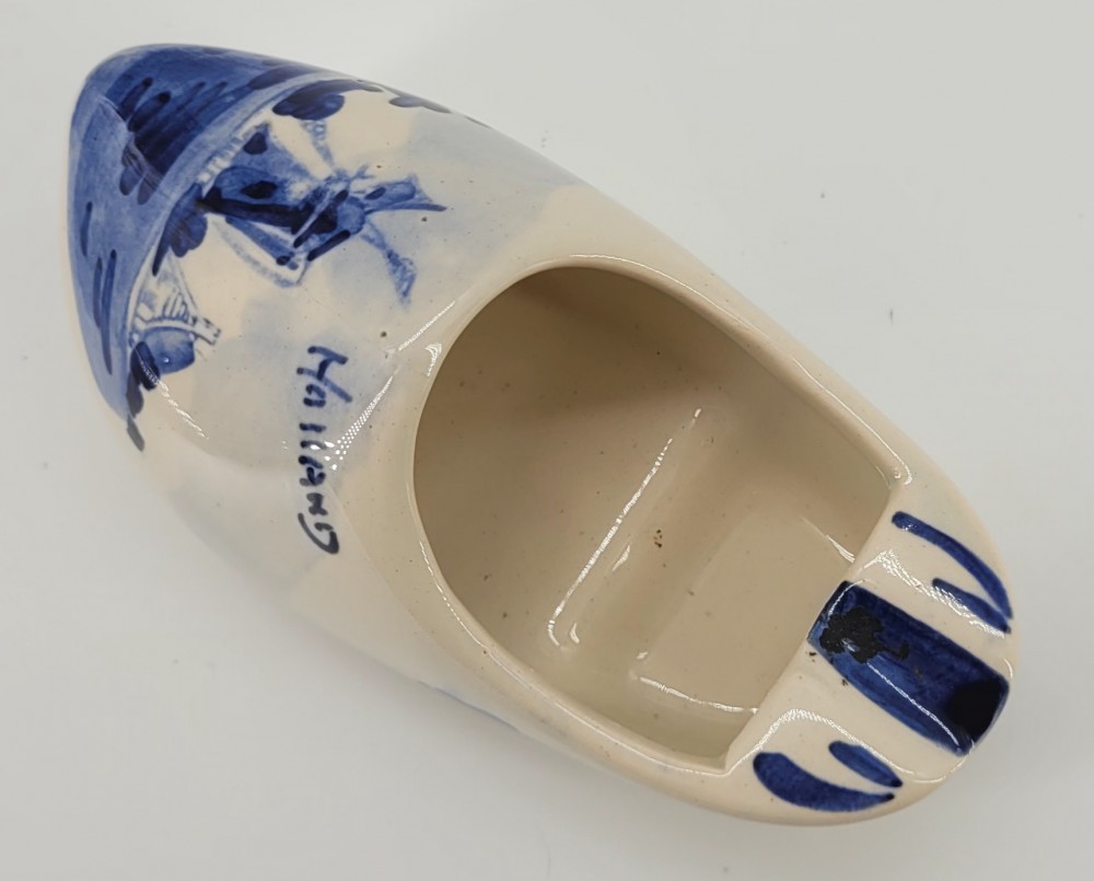 VTG 1960s Delft Blue Ceramic Ash Tray Shoe