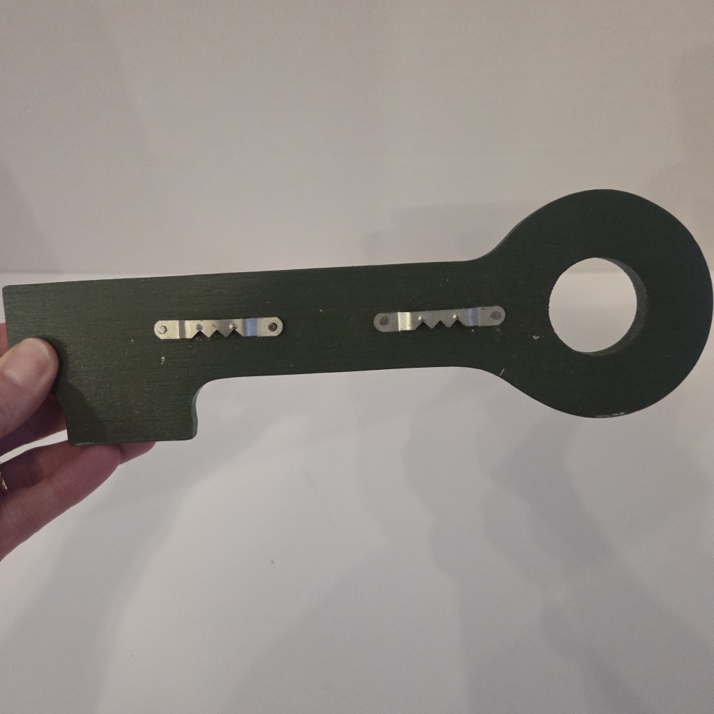 VTG Handpntd Wood Key Holder-As Is