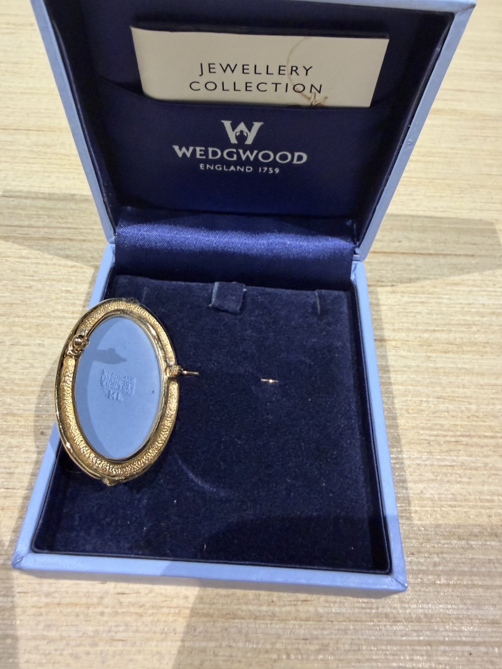 Vintage Wedgewood Cameo Brooch