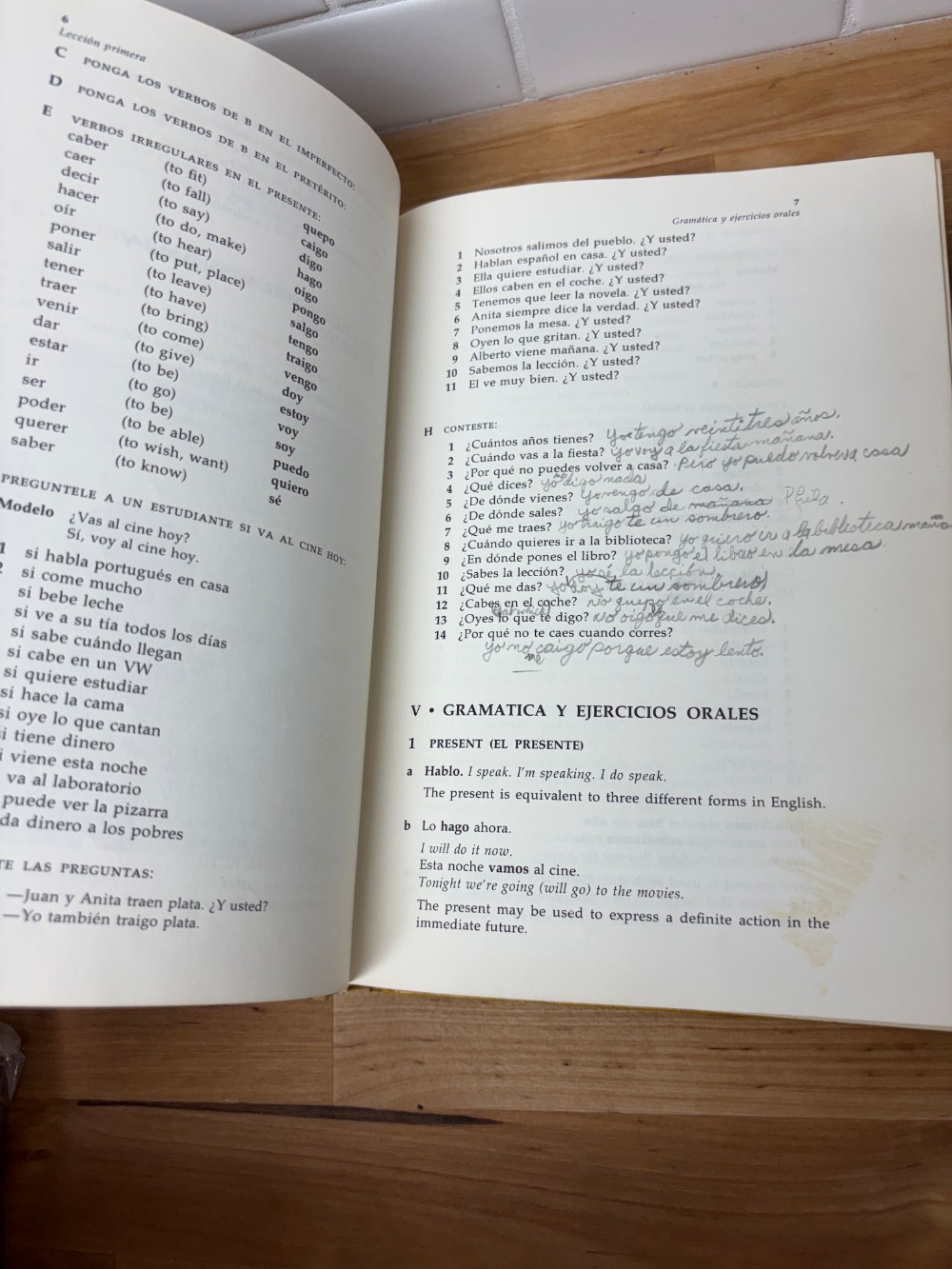 Book Spanish Conversational Review Grammar Third Edition Hesse Orihuela 1970 Hardcover