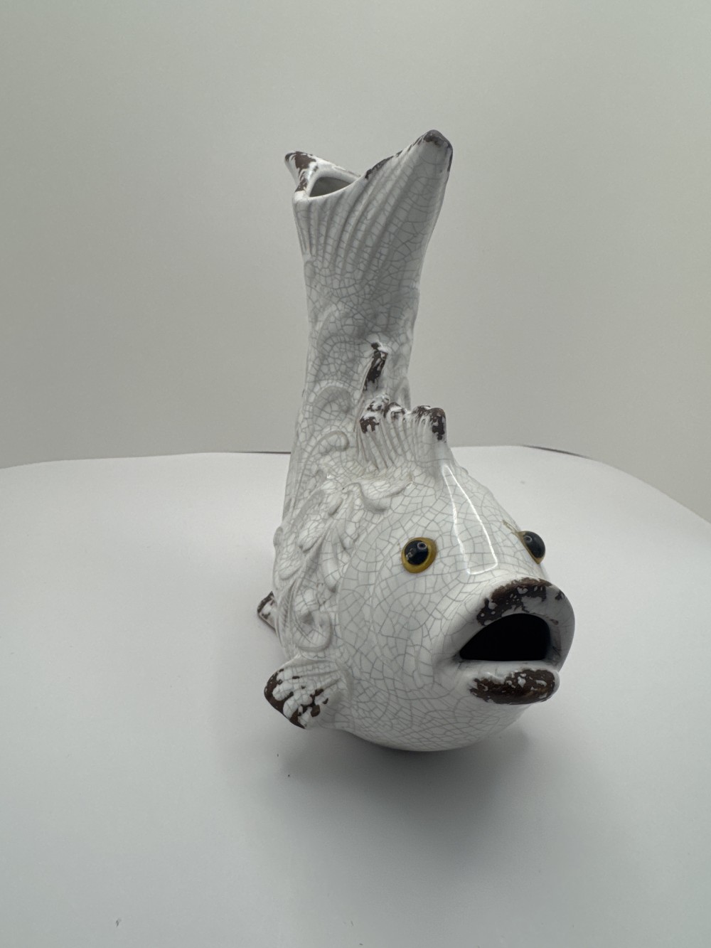 VINTAGE CERAMIC FISH ,WHITE CRACKLE GLAZE