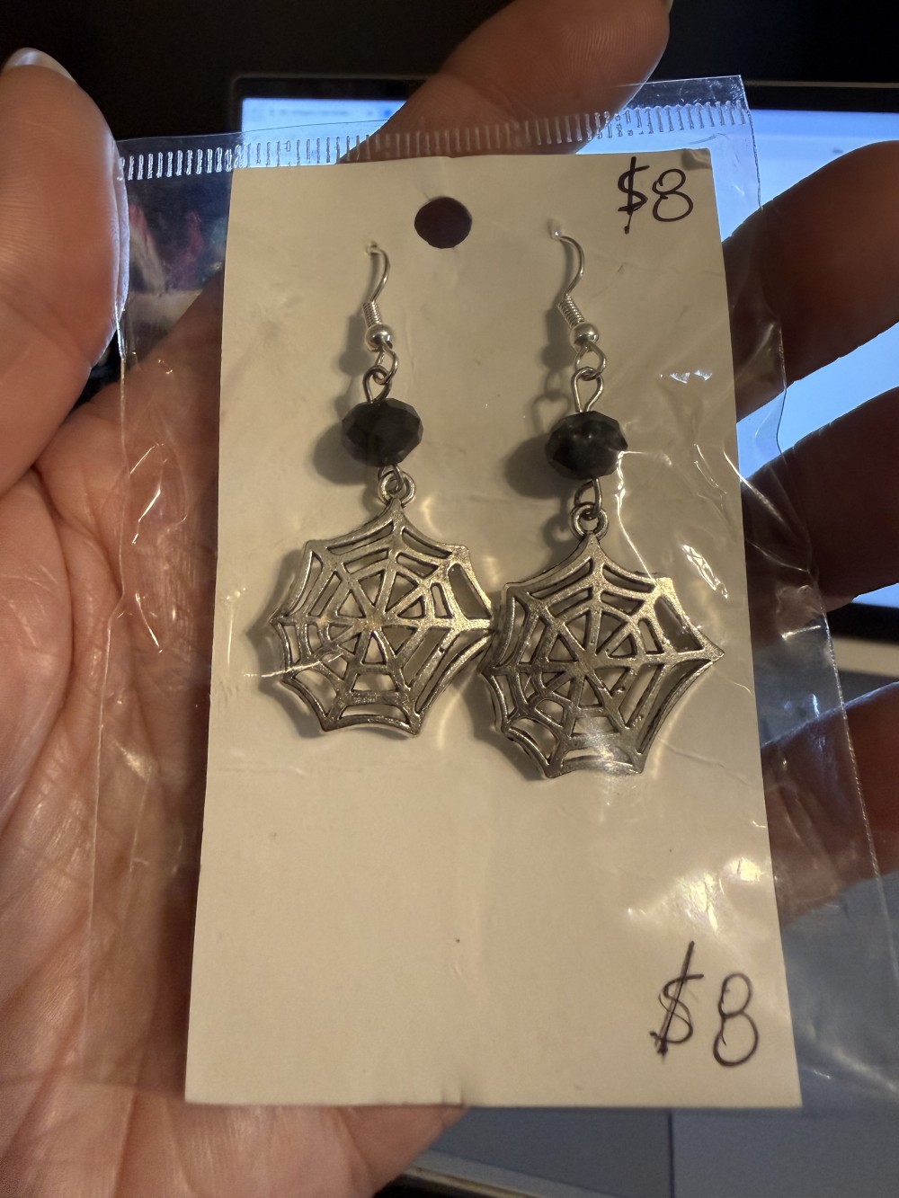 Earrings - Spider Web Black bead