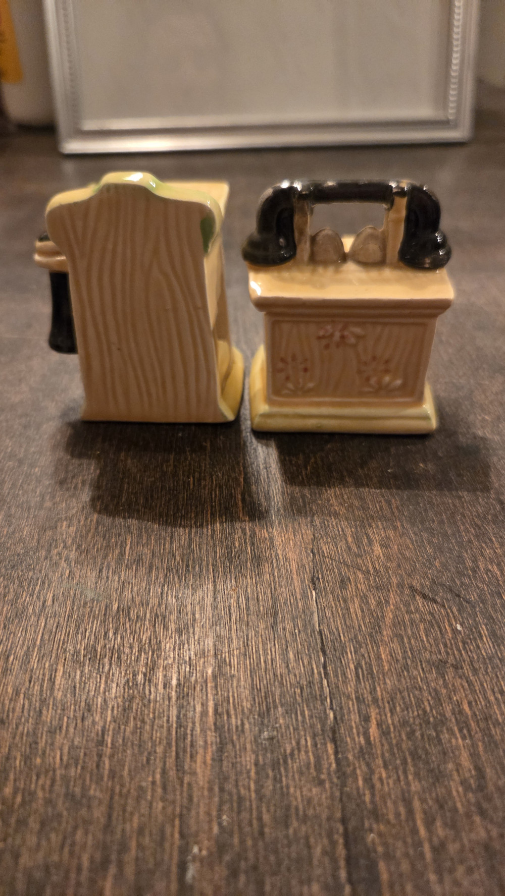 SS-109 vtg ceramic S&P vtg phones