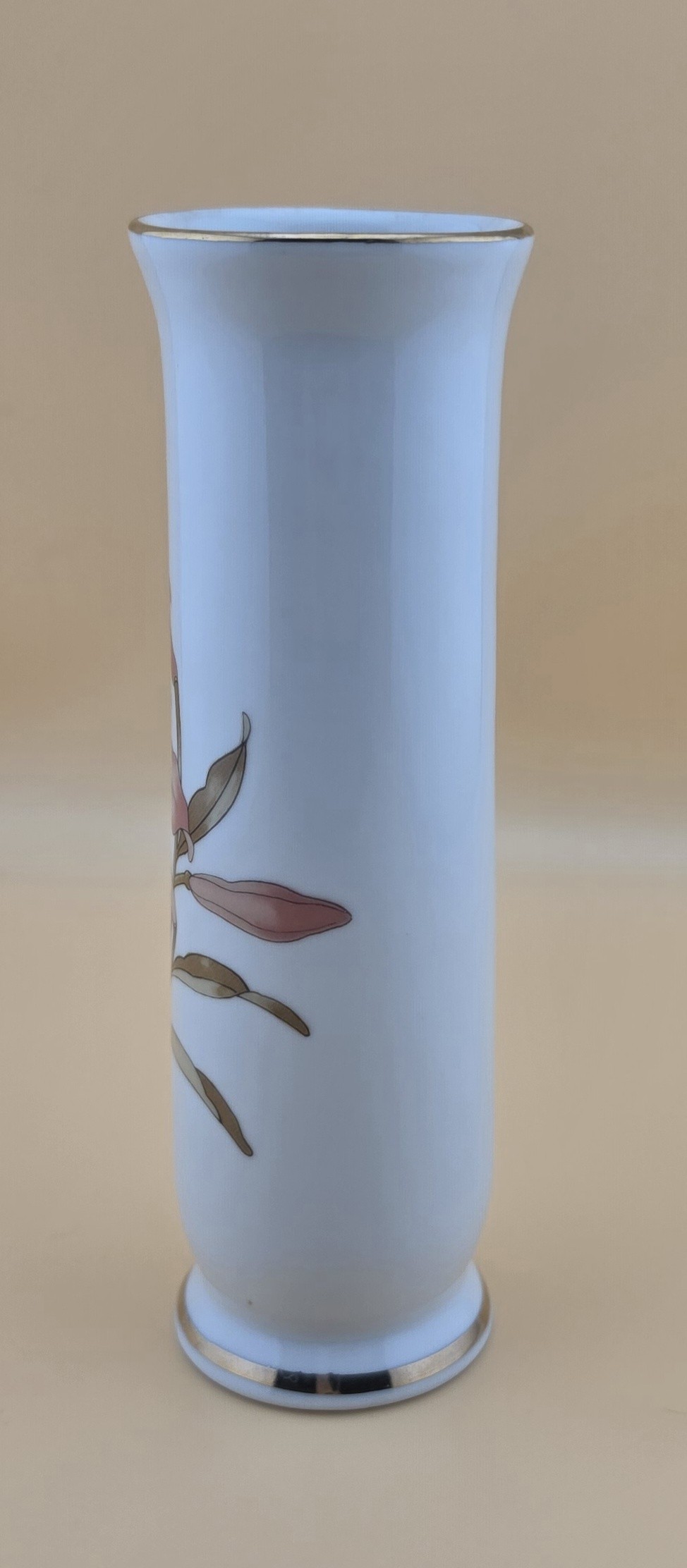 VTG Japanese Bud Vase Butterfly and Lillies