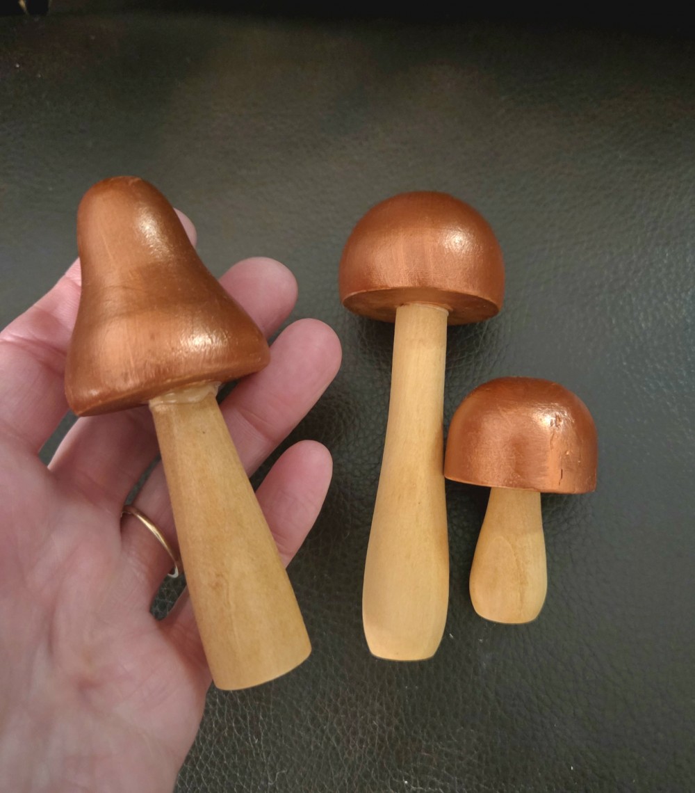 Set of 3 Handcarved Wood Mushrooms 2