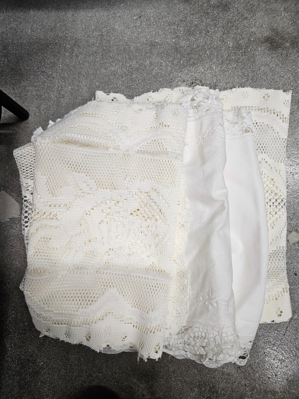 Assorted table runners
