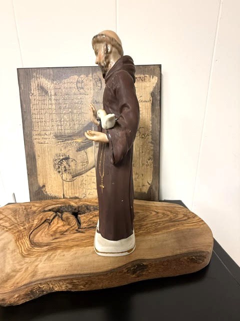 St. Francis of Assisi Porcelain Figurine Doves Vintage Statue