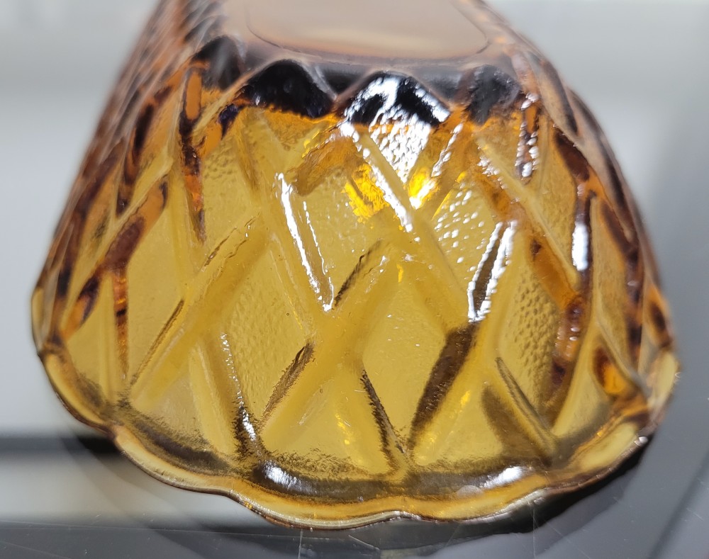 VTG Indiana Glass celery dish in Pretzel