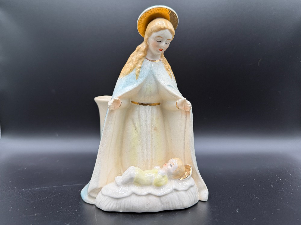 Mother Mary Baby Jesus Vintage Planter