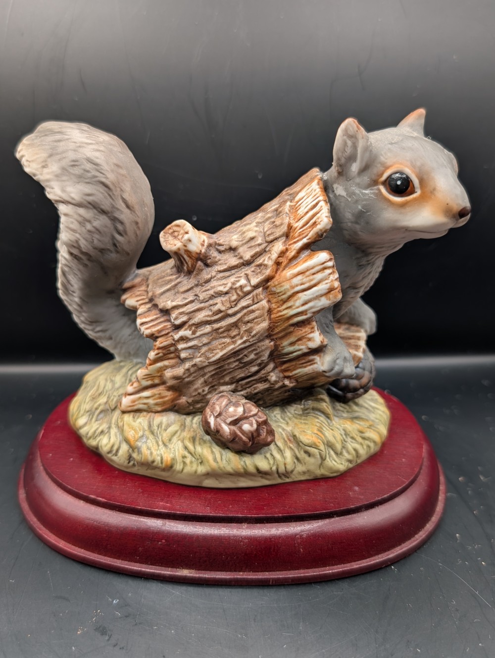 Homco porcelain squirrel figurine