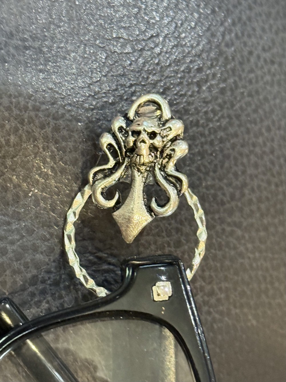 Eyeglass Holder Pin-Skull on Knife - ID Badge holder