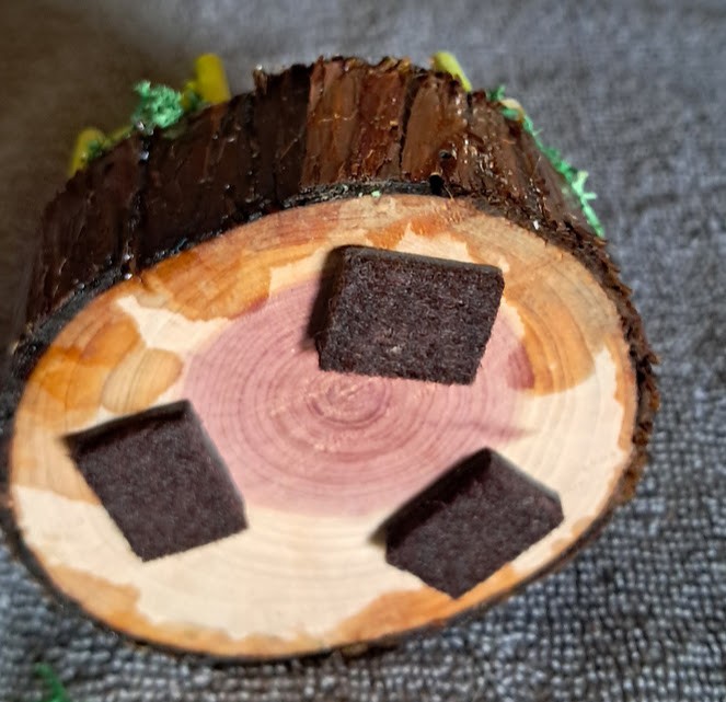 Cedar Cookie Log Cabin Figurine