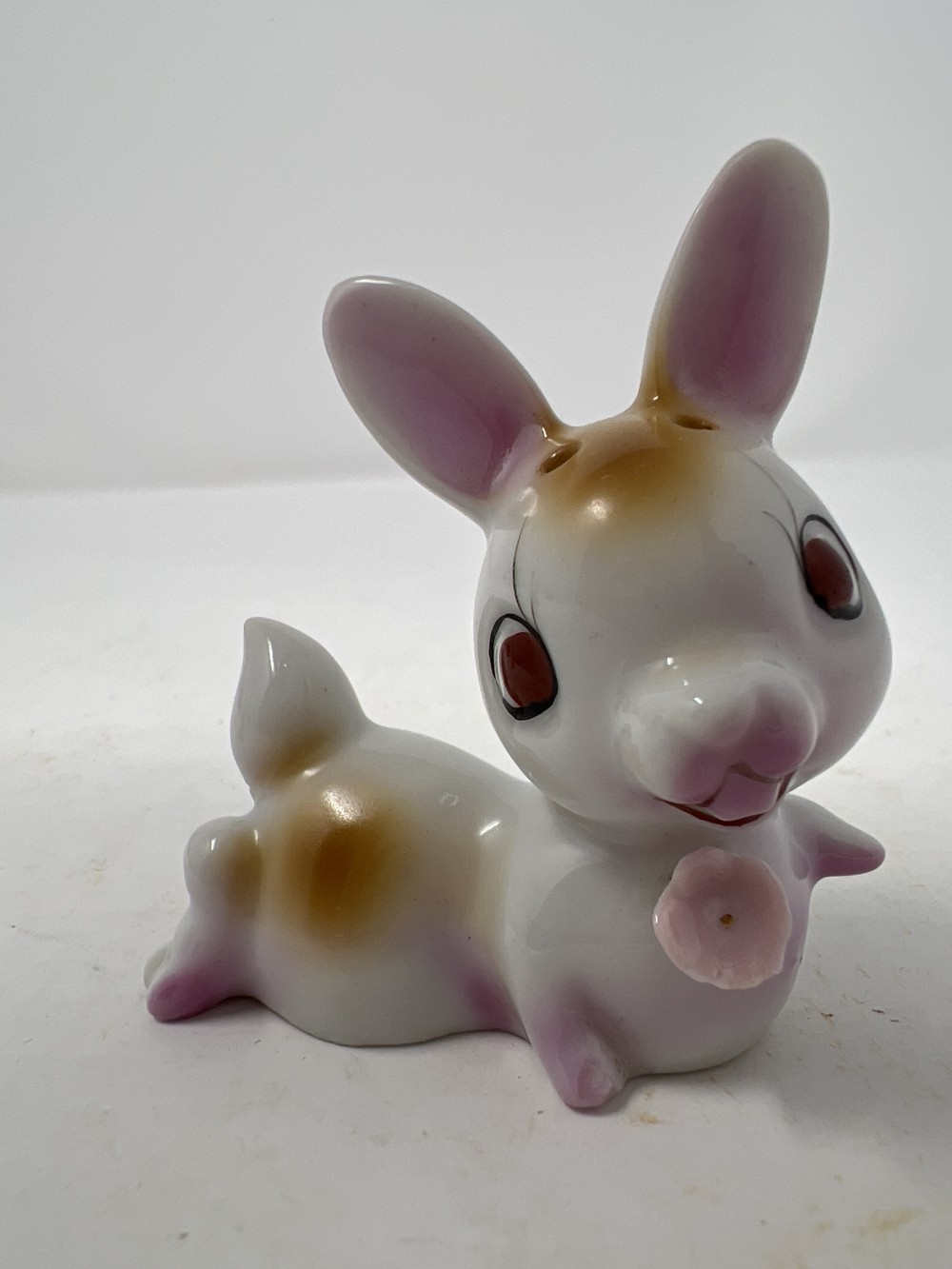 Vtg Porcelain Rabbit Shaker- single