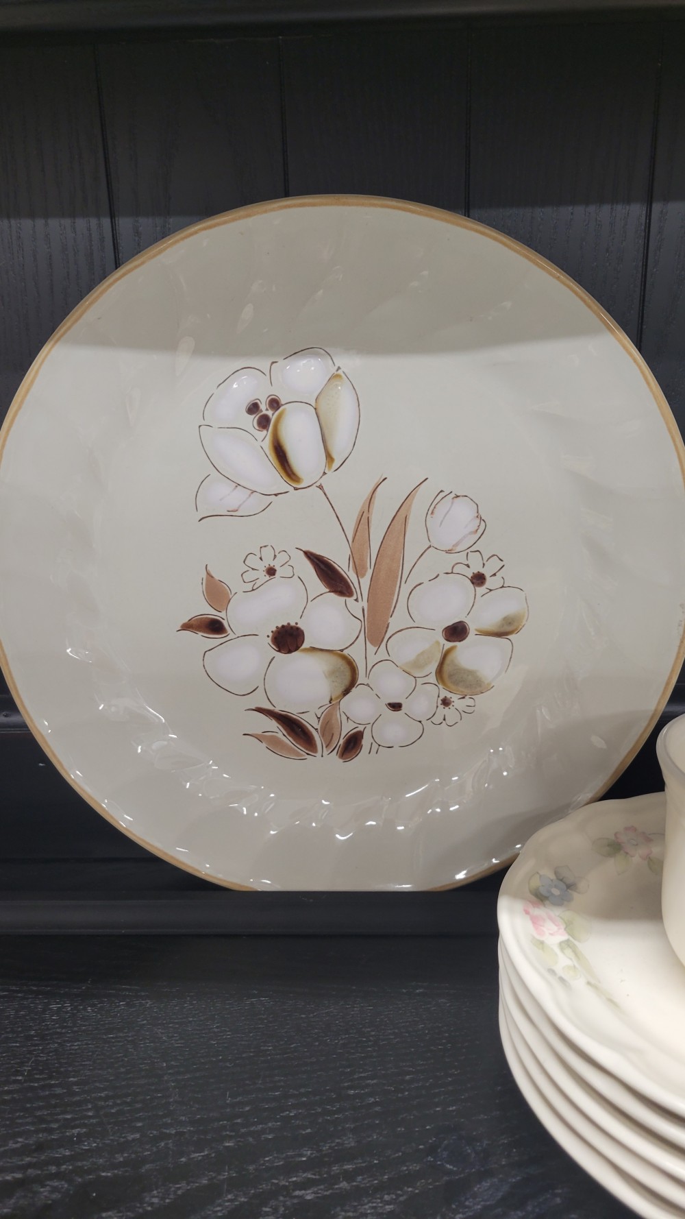 Sculptura Stoneware Chop Plate