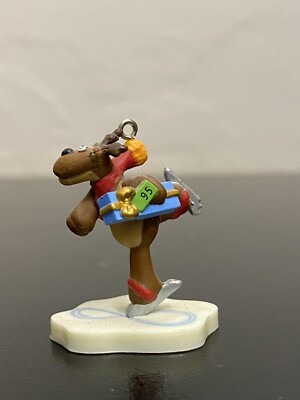 Hallmark A Gift From Rodney 1995 Keepsake Miniature Reindeer Ornament QXC4129