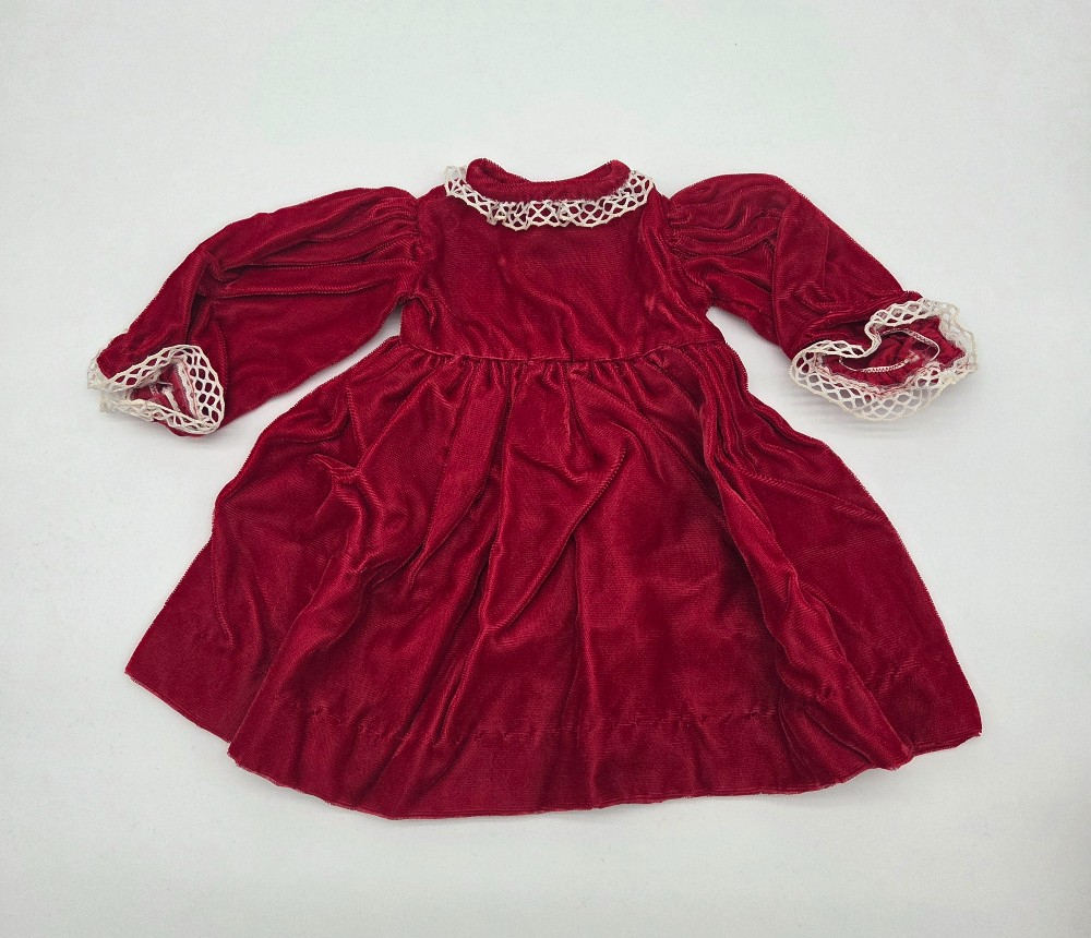 Lot of VTG Baby Clothes 14-16 inch Red & Green