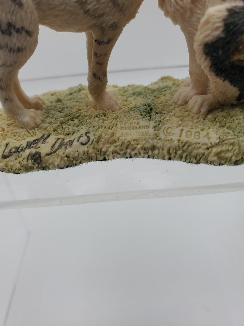 Lowell Davis Two Cat Figurine Scotland 1984