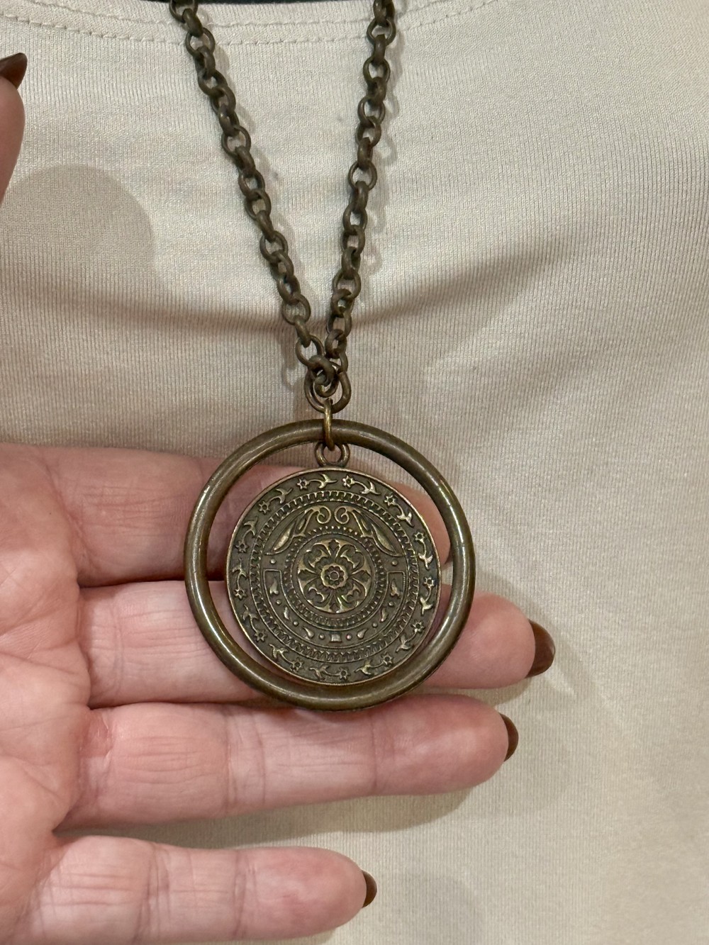 Necklace - Bronze Patterned Medallion & Chain