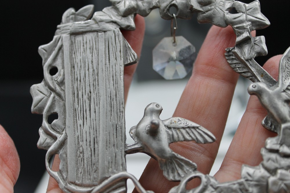 Pewter/crystal suncatcher birdhouse/ivy/butterfly