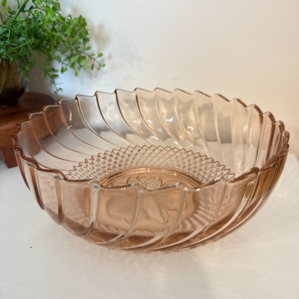 Pink Depression Glass Serving Bowl, Sunflower & Diamond Point