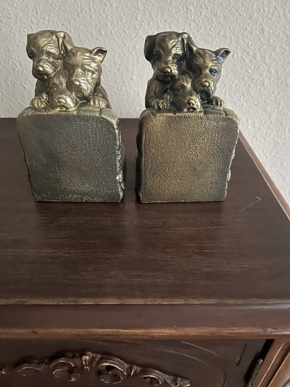 Dog Bookends