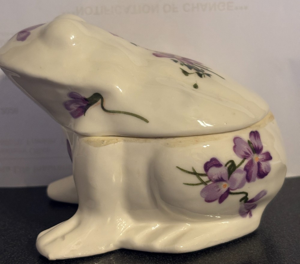 Porcelain white w/violets frog covered trinket dish
