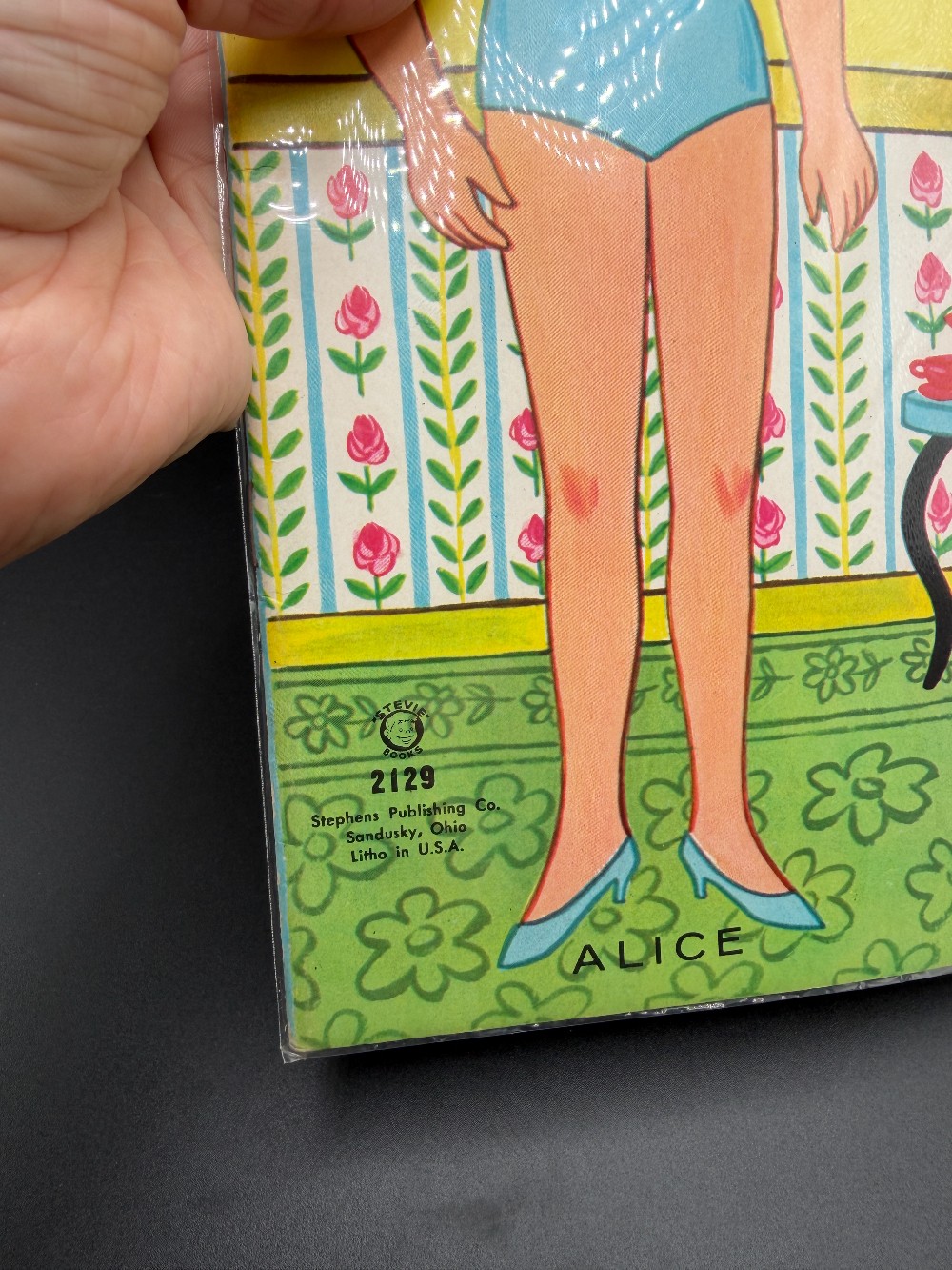 Vintage Paper Dolls - Doll House Cutouts Booklet