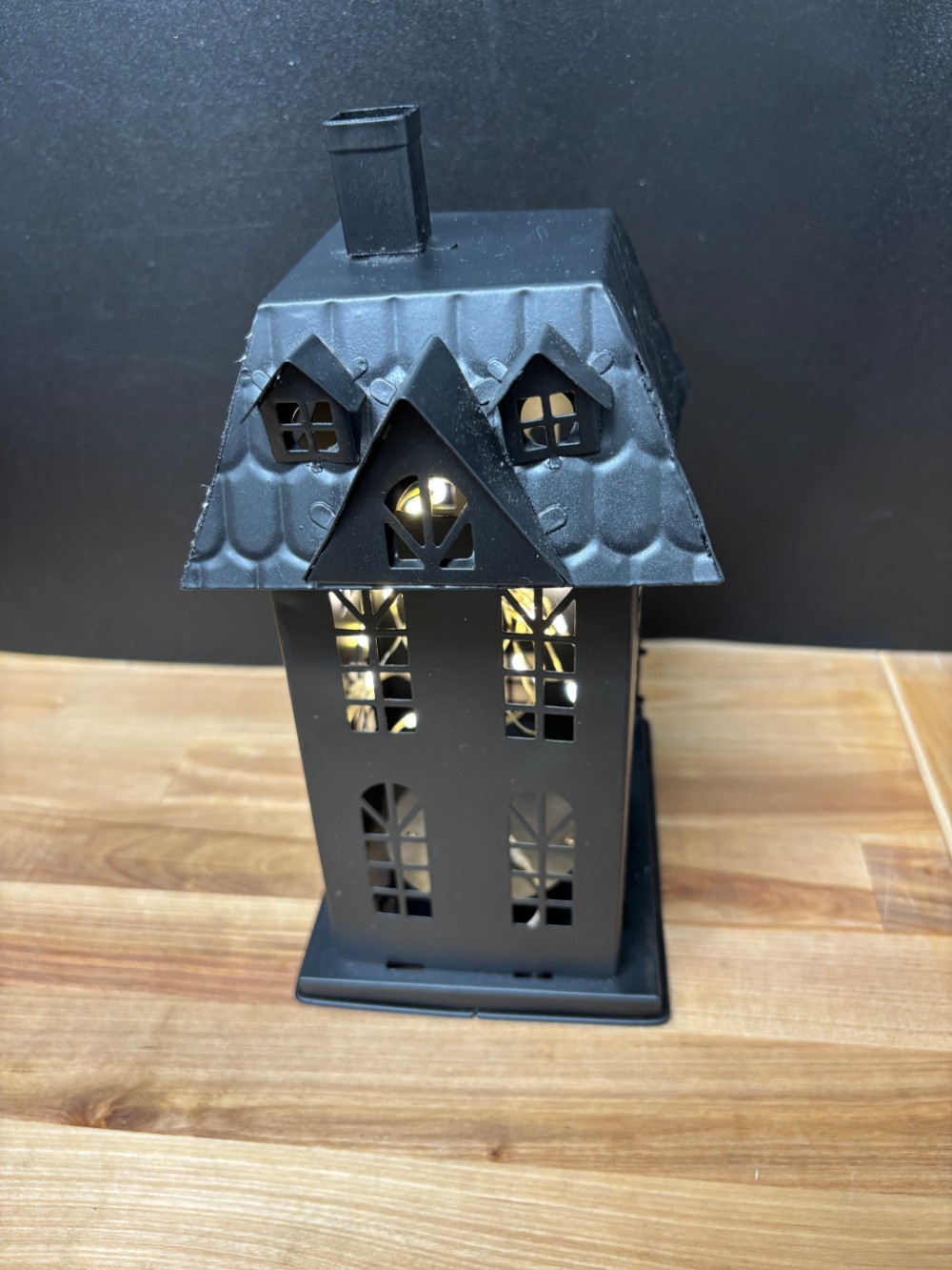 Lighted Metal Haunted House Halloween Decor Crow Tree