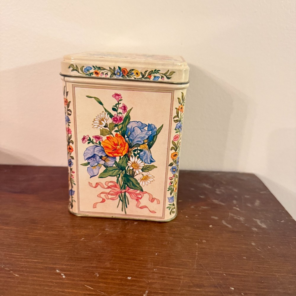 Hallmark Cream Floral Bouquet Lidded Tin