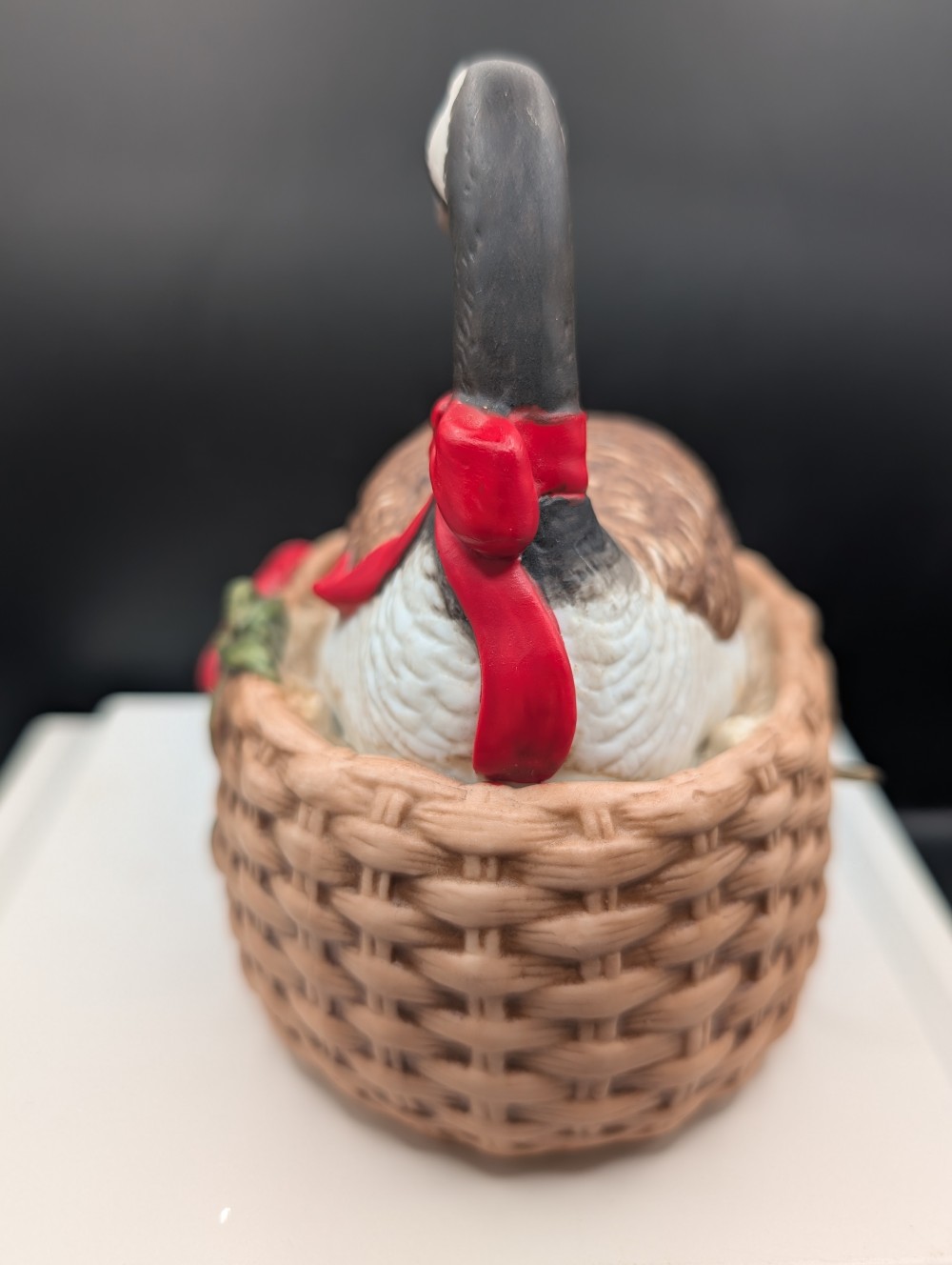 1983 Schmid Gordon Fraser Christmas Goose music box