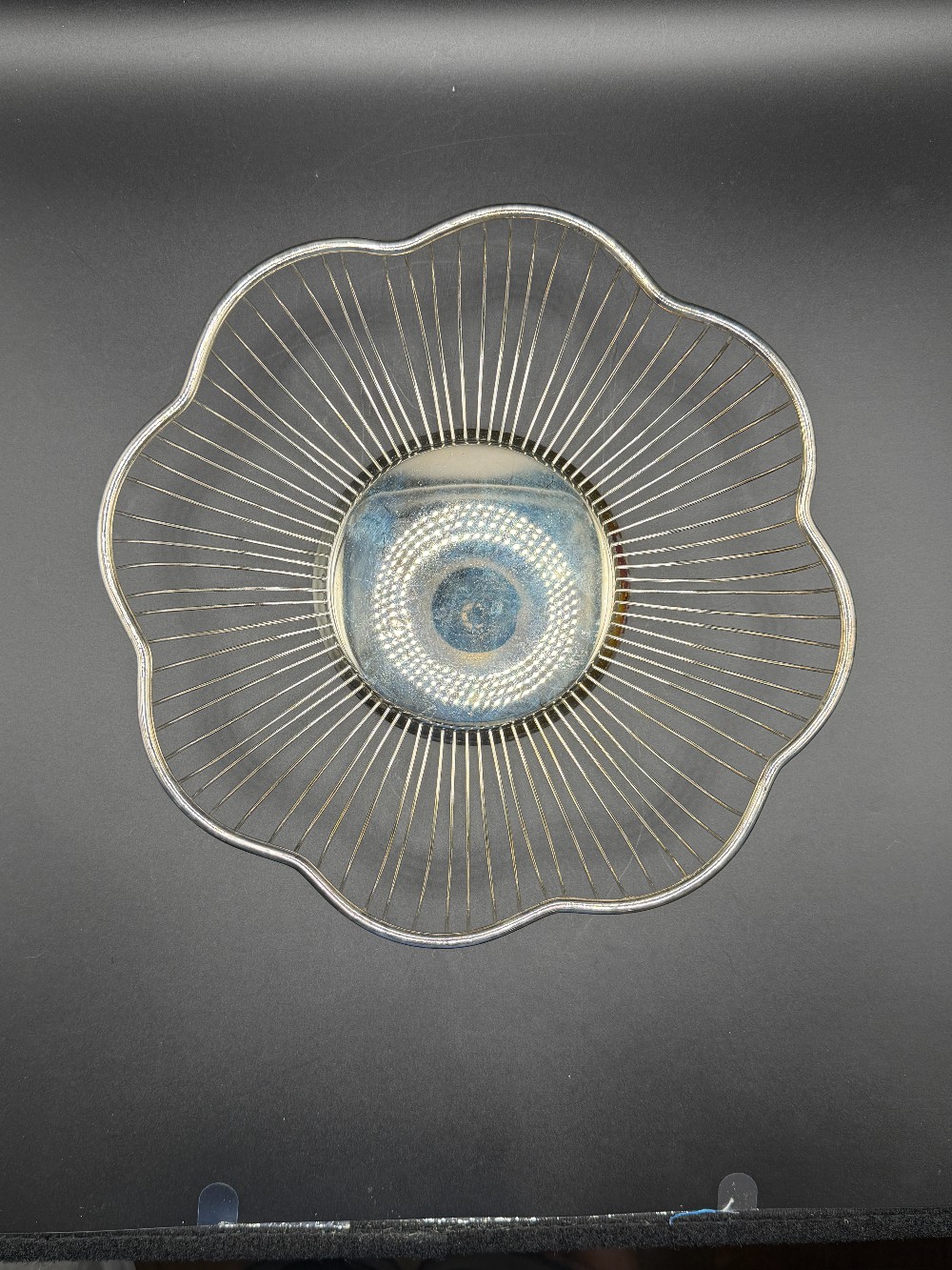 Silverplated Wire Bread Fruit Basket