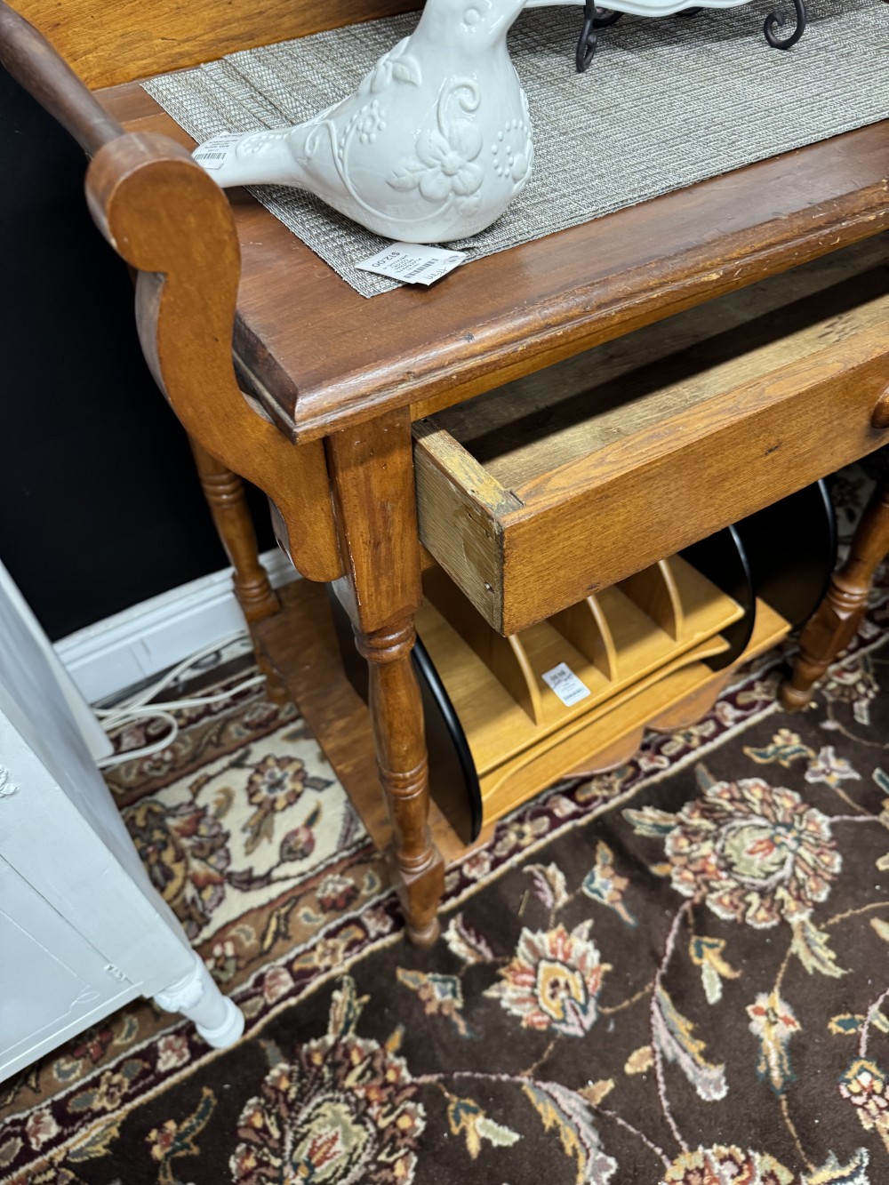 VINTAGE WASHSTAND, SIDE HANDLES & SHELF